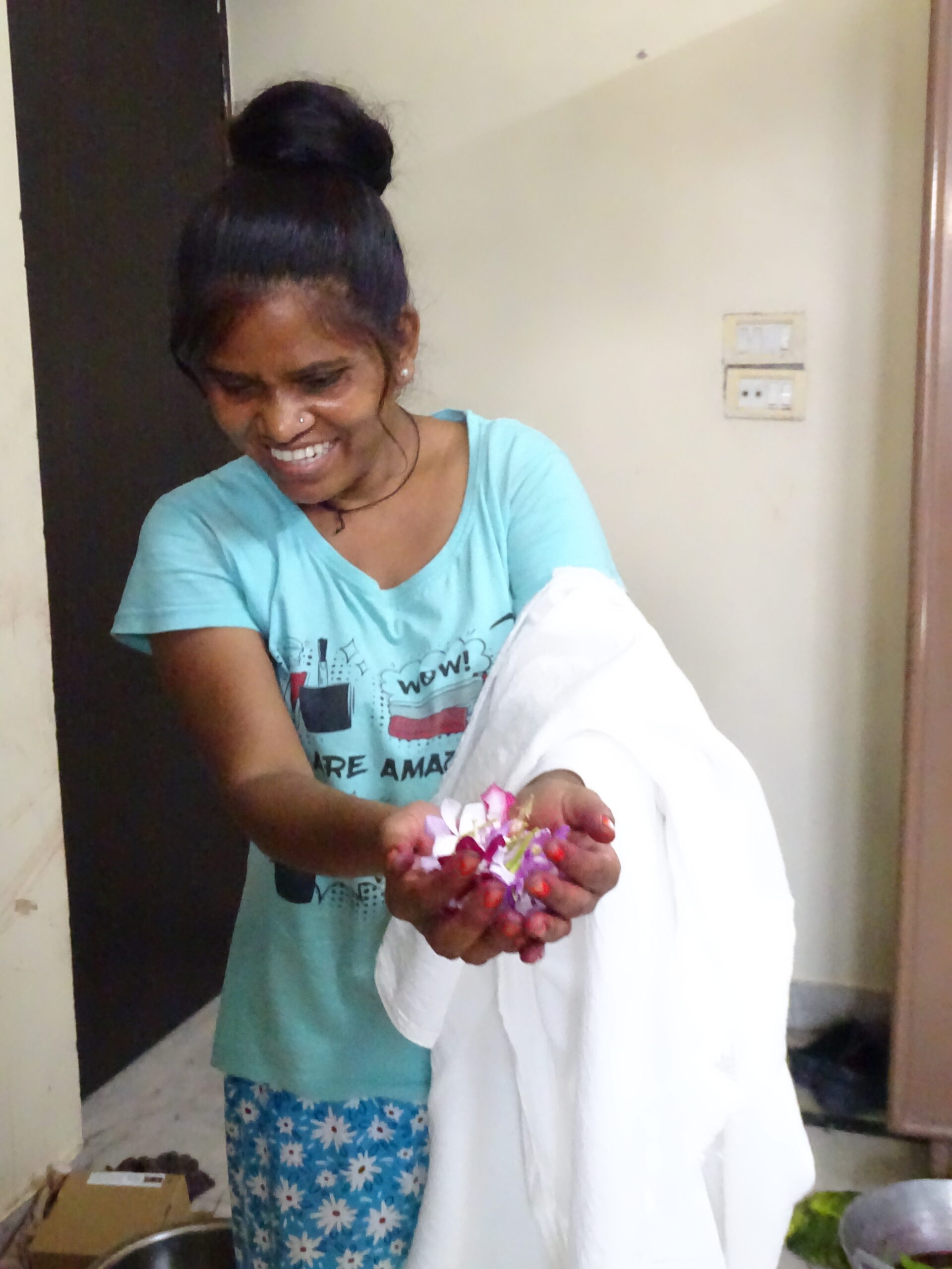 Priya didi